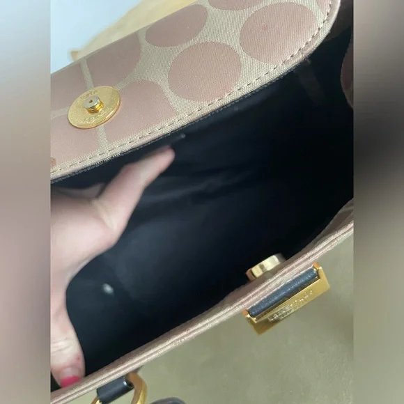 Kate Spade Small Tote Shoulder Bag in Gold and Black with Classic Print - Picture 6 of 14